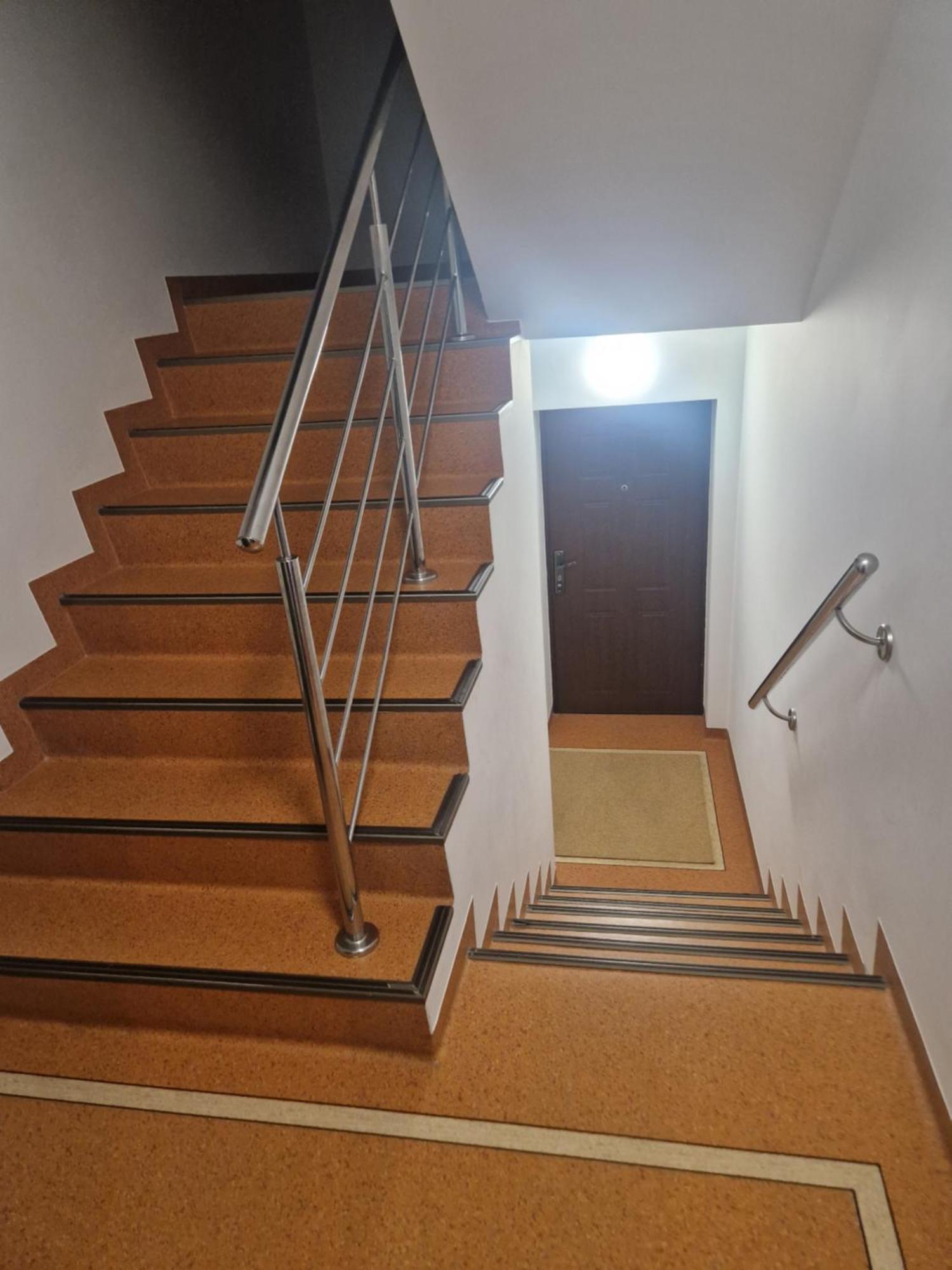 Noclegi Budomas Budget Wroclaw-Szymanow Freeparking Smarttv — Zdjęcia 1